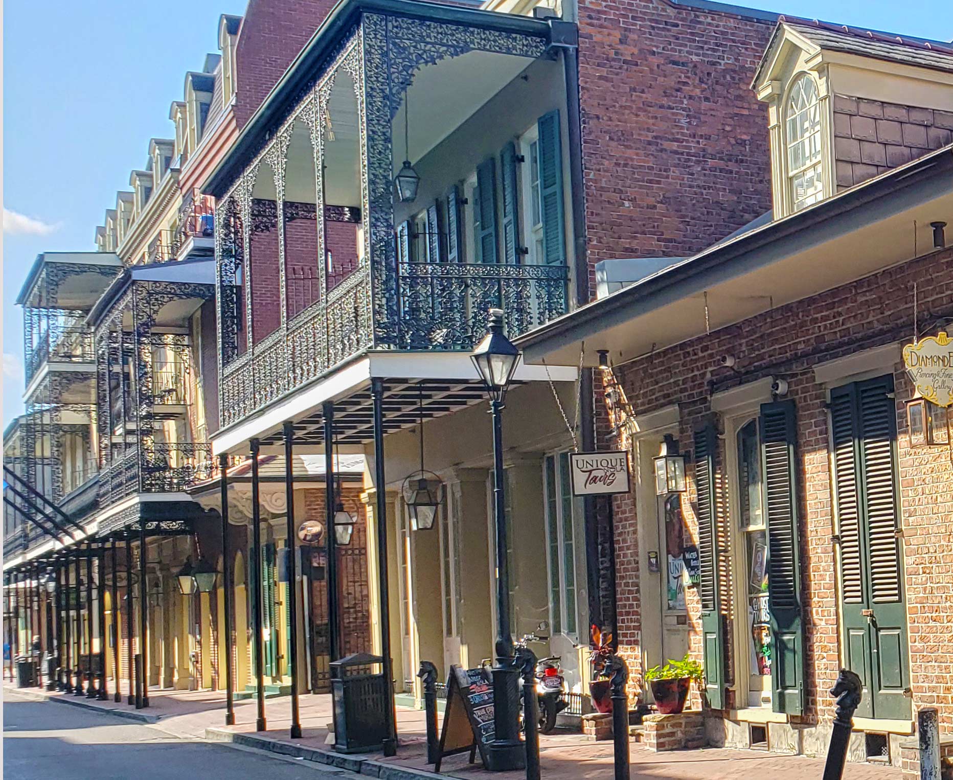 New Orleans French Quarter FAQ - Unique NOLA Tours